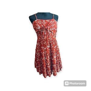 NWOT Love Riche Rust Color w/Floral Pattern Mini Dress, Tie Front, Size Medium